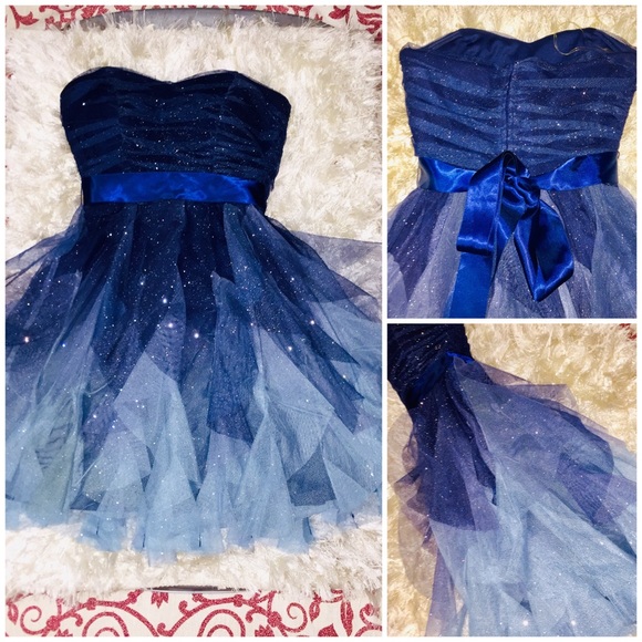 Teeze Me Dresses & Skirts - 2/$12🦋Gorgeous Blue Ombré Sparkle Dress🦋